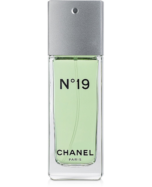 Chanel N19
